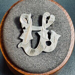 VTG Solid Sterling Silver 925 Letter "U" Initial Brooch Pin Size 1'' Length